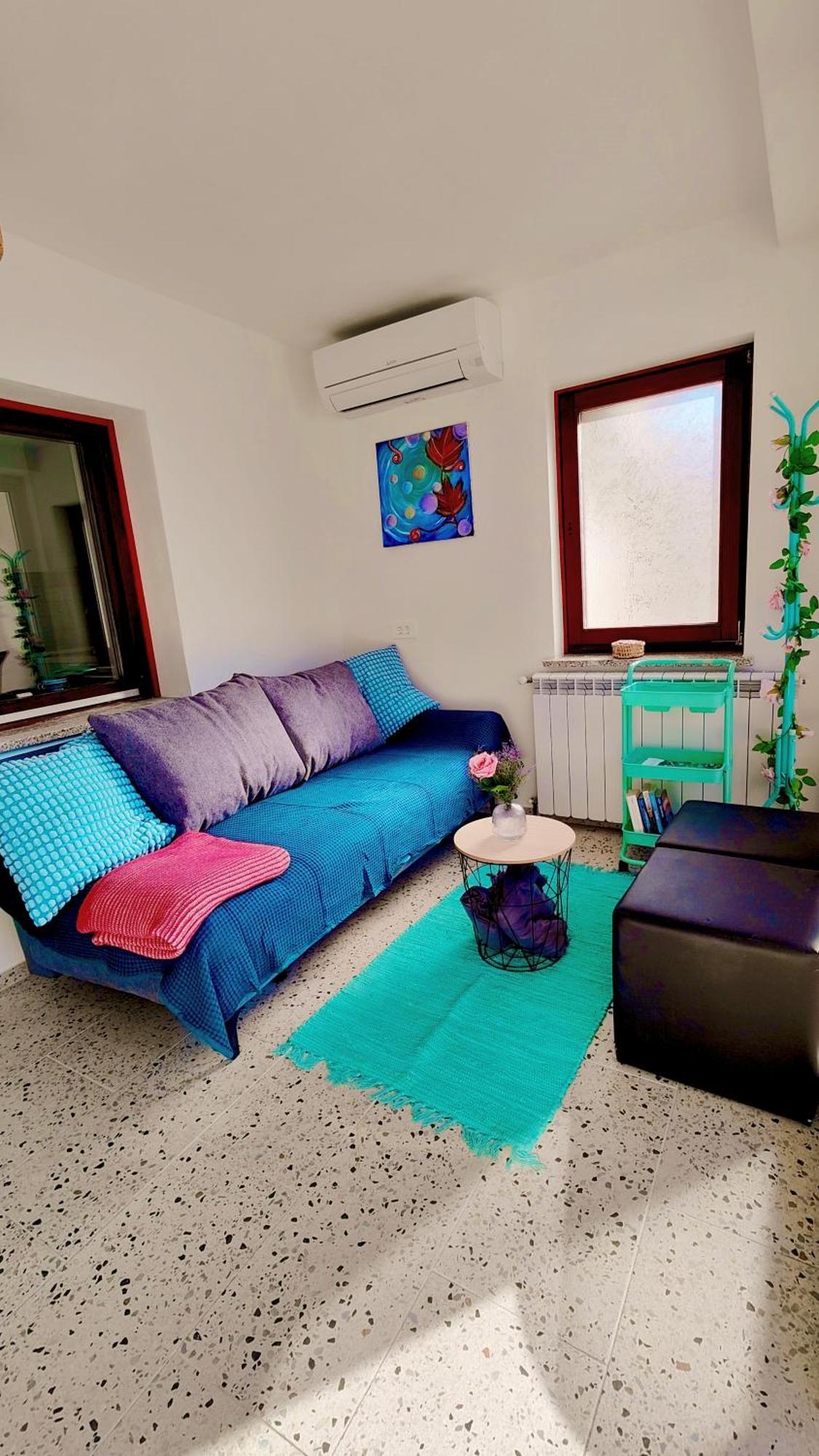 Soca Home Бовец Номер фото